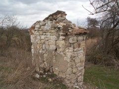 pohled zezadu zleva
