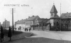 dobová pohlednice městyse s kaplí