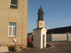 pohled zepředu zleva