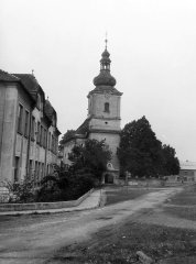 starší foto kostela