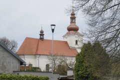 pohled zezadu zleva