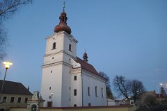 pohled zepředu zprava