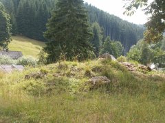 zbytky zdiva kaple