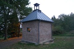 pohled zezadu zprava