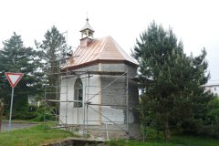 pohled zezadu zprava