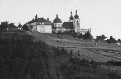 pohled na kostel od Samotišek