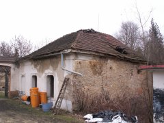 pohled zepředu zprava