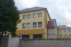 pohled zprava