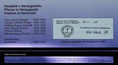 informační panel v místě zaniklé modlitebny Jednoty bratrské (detail textu o působení kazatelů Jednoty bratrské)