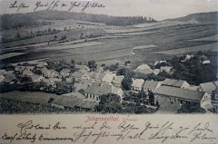 historické foto kaple (dále od vsi)