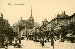 historické foto zvonice (vpravo)