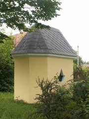 pohled zezadu zleva