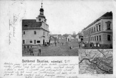 dobová pohlednice vsi s kaplí