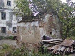 pohled zezadu zprava
