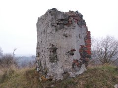 pohled zezadu zleva