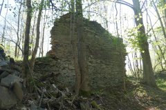 zbytky zdiva kaple