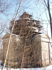 pohled zezadu zleva