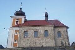 pohled zprava
