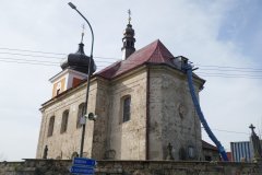 pohled zezadu zprava