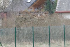 pohled zezadu zleva