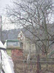 pohled zepředu zprava