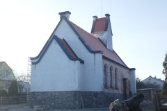 pohled zezadu zleva