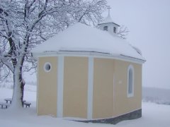 pohled zezadu zleva