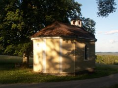 pohled zezadu zleva