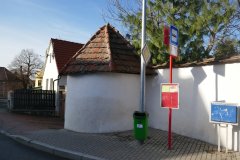 pohled zezadu zleva