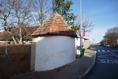 pohled zezadu zprava