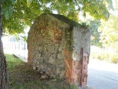 pohled zezadu zleva