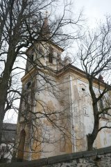pohled zepředu zprava