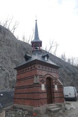 pohled zepředu zleva