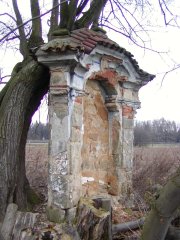 pohled zepředu zleva