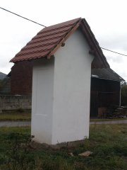 pohled zezadu zprava