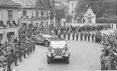 historické foto kaple (v pozadí)