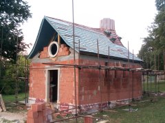 pohled zepředu zprava