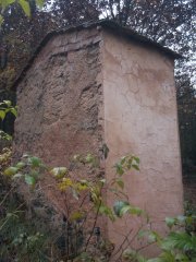 pohled zezadu zleva