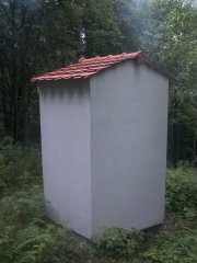 pohled zezadu zprava
