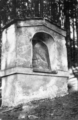 jedna z kapliček křížové cesty