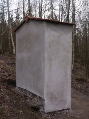 pohled zezadu zleva