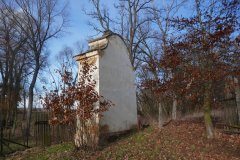 pohled zezadu zprava