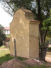 pohled zezadu zleva