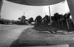 starší foto kaple (zcela vpravo, zezadu)