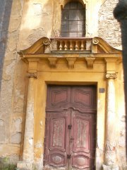 vchod do kostela