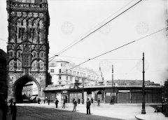 historické foto krátce po zboření kostela