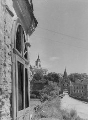 historické foto kaple (vlevo)