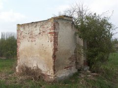pohled zezadu zleva