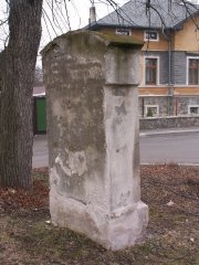 pohled zezadu zleva