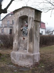 pohled zepředu zprava